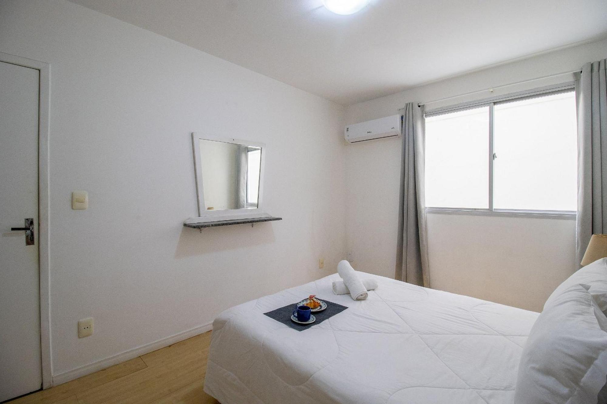 Apartamento Acc43b - 1 Dorm Climatizado, Quadra Mar, Garagem Balneário Camboriú