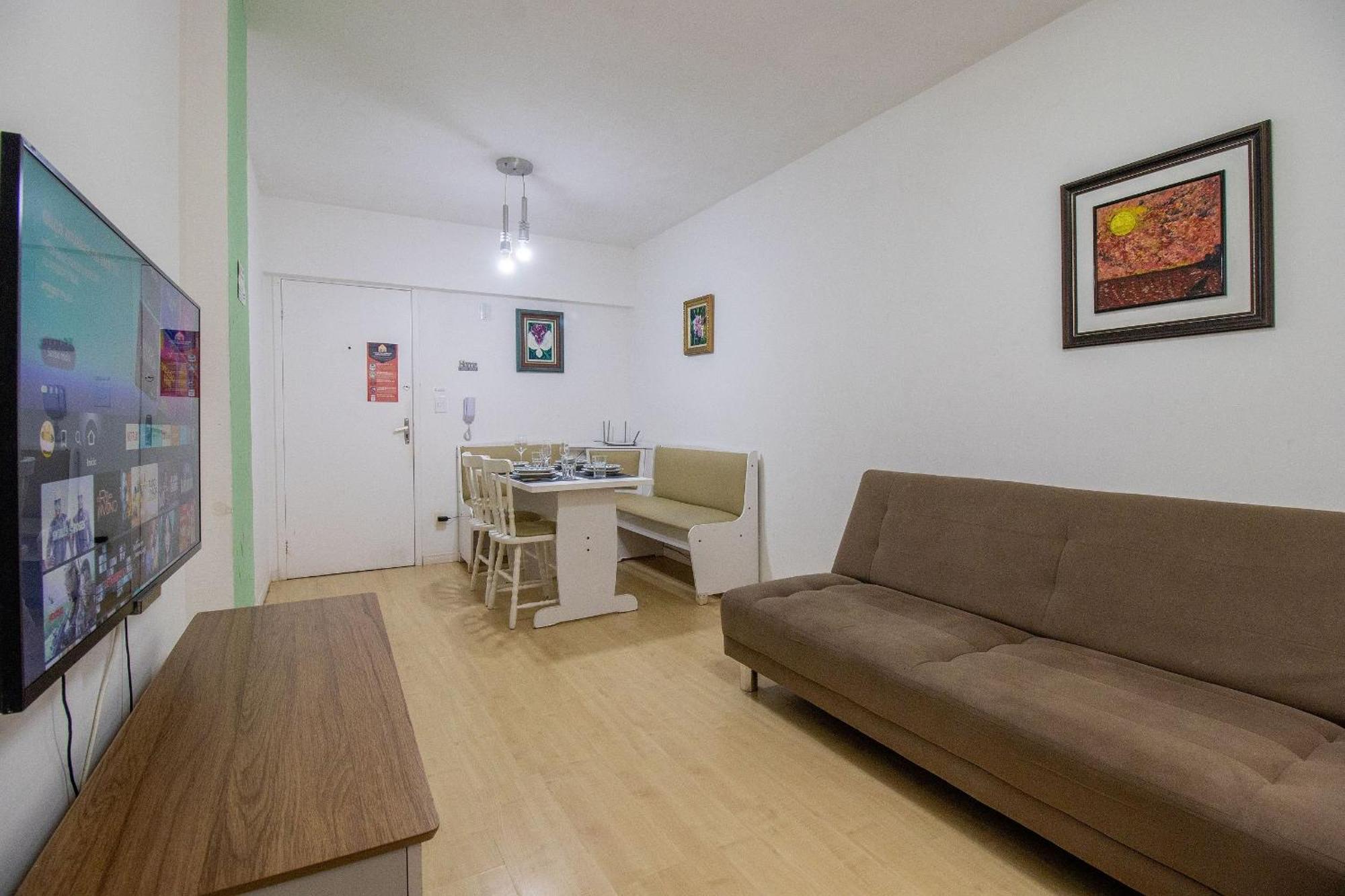 Acc43b - 1 Dorm Climatizado, Quadra Mar, Garagem Balneário Camboriú