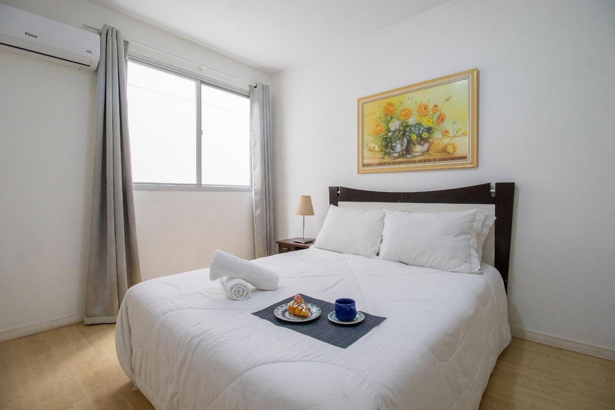 Acc43b - 1 Dorm Climatizado, Quadra Mar, Garagem Apartamento *